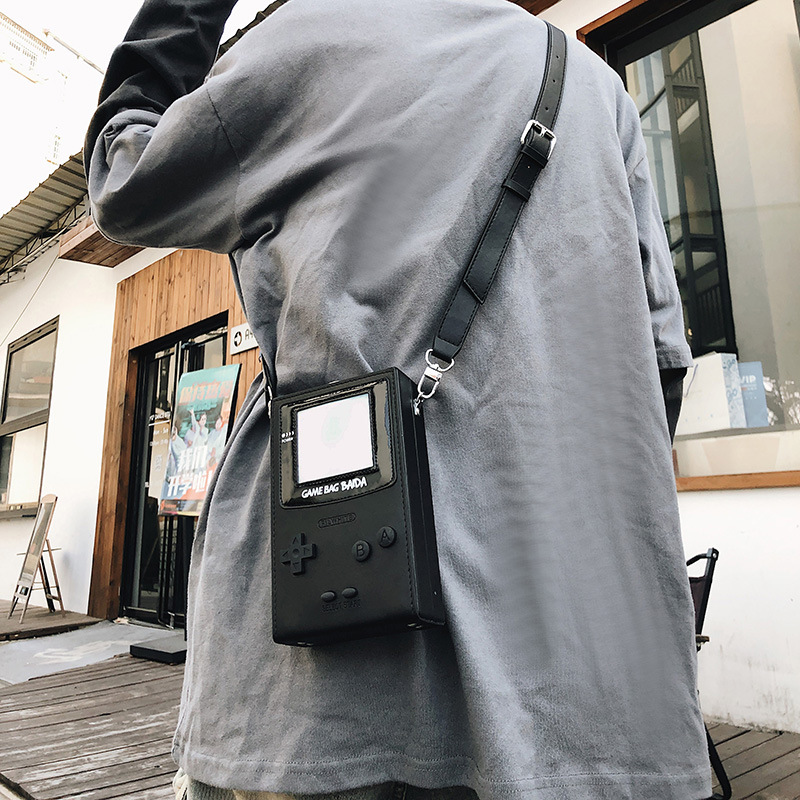 Borsa a tracolla mini a forma  - Gaming Console Free recensione e prezzo